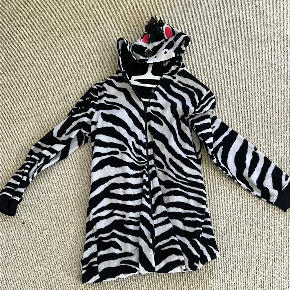 Zebra Print Hooded Women's Fleece Onesie Pajamas🌿
